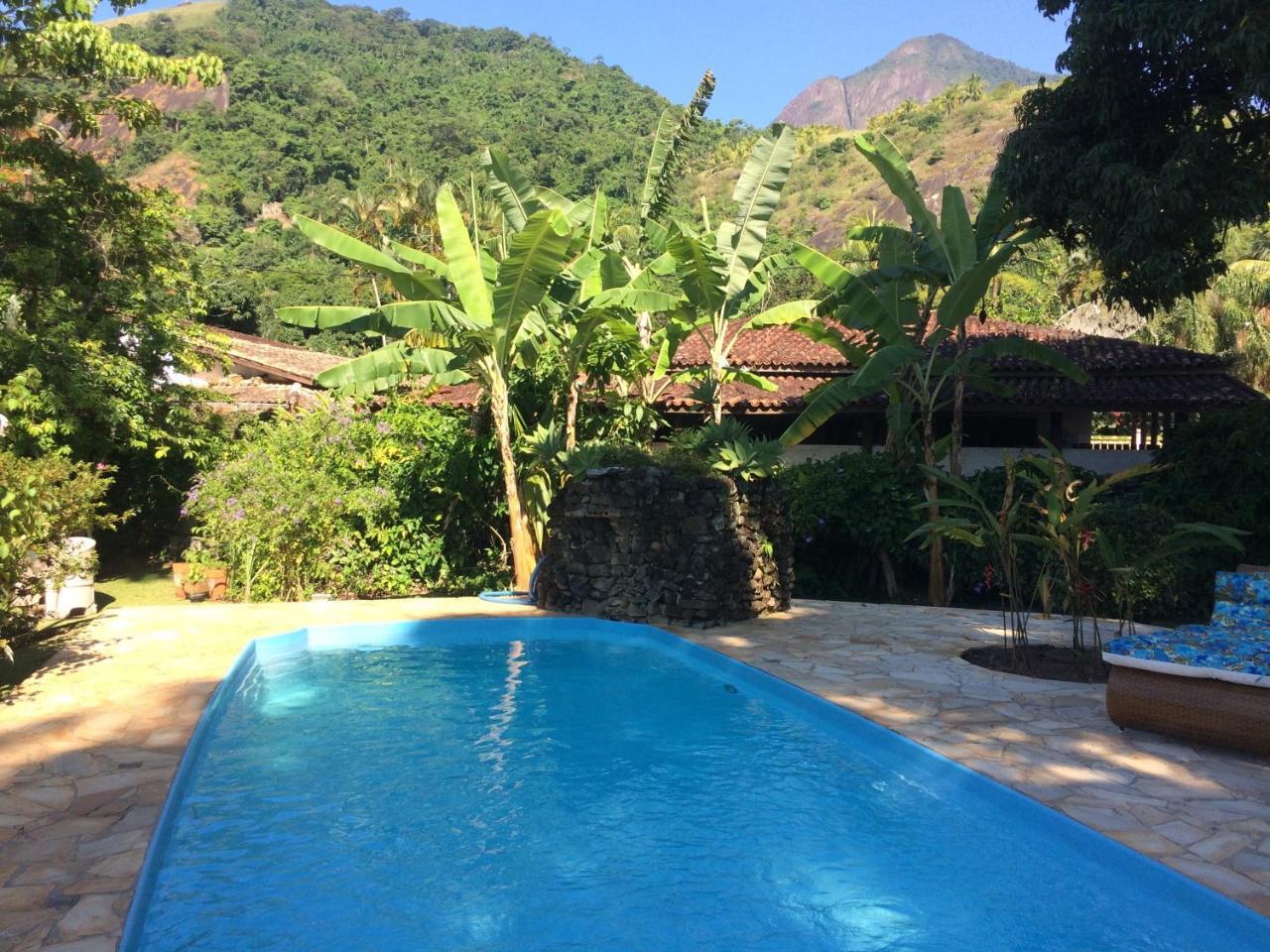 Casa Colonial Terrea No Saco Da Capela Em Ilhabela Villa Bagian luar foto
