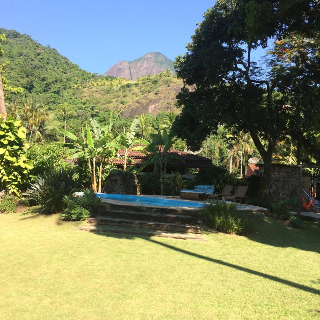 Casa Colonial Terrea No Saco Da Capela Em Ilhabela Villa Bagian luar foto